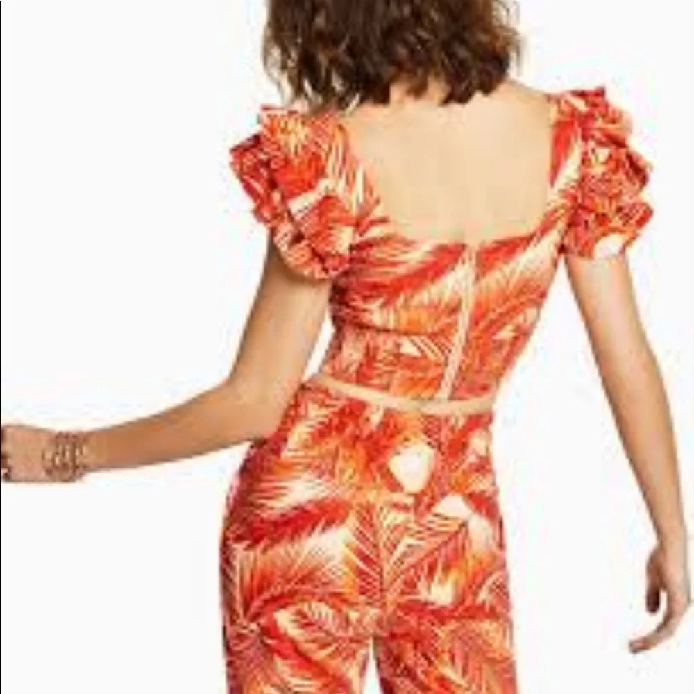 RUFFLE TOP - Picture 2 of 5